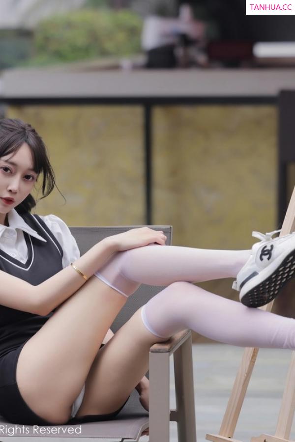 玥儿玥  [XiuRen]高清写真图 2023.06.09 No.6889 玥儿玥er 丝袜美腿第16张图片